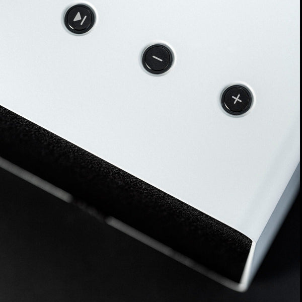 Qube XL, Weiß - Bluetooth-/(W)LAN Lautsprecher im Aluminiumdesign Weiß